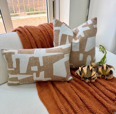 allure cushion