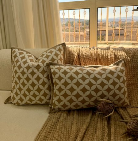charm cushion