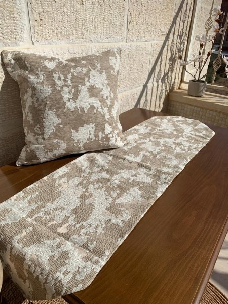 رنر جيكار بنقشة سحابية 33*120سم