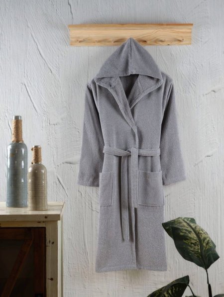 روب حمام مع طاقية